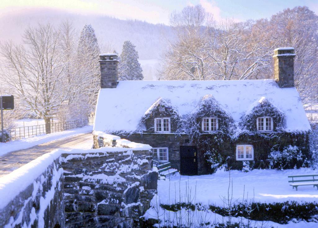 The Eagles Hotel Llanrwst Luaran gambar