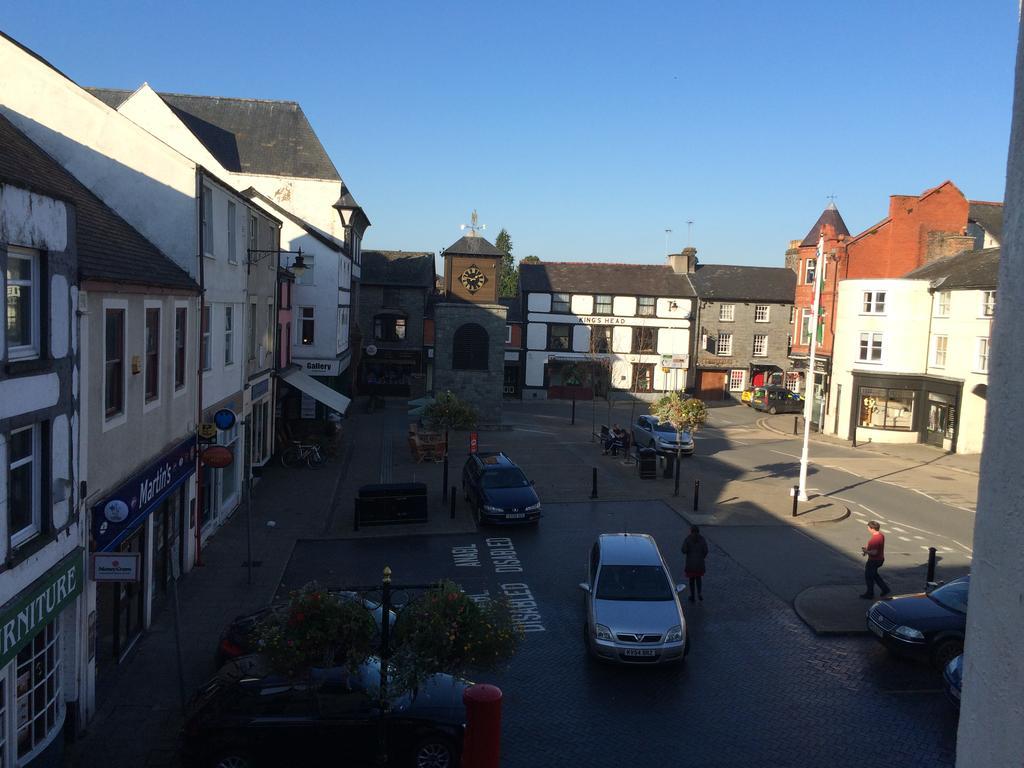 The Eagles Hotel Llanrwst Luaran gambar